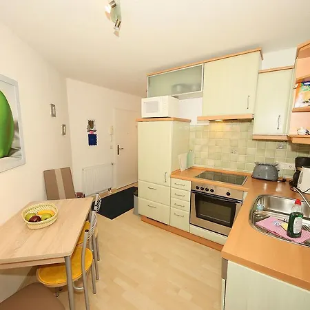 Ferienwohnung Noak Fewo 04 ガガー